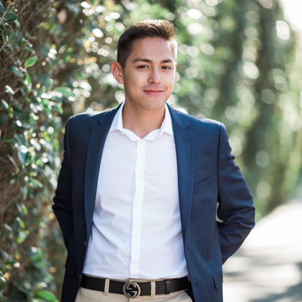 Meet your Posher, Sam